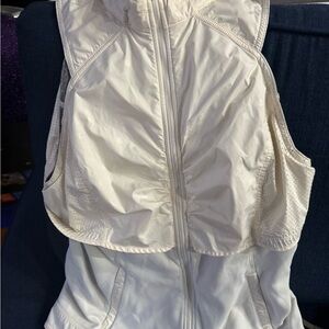 Lululemon Athletica Cream Run Vest, 8